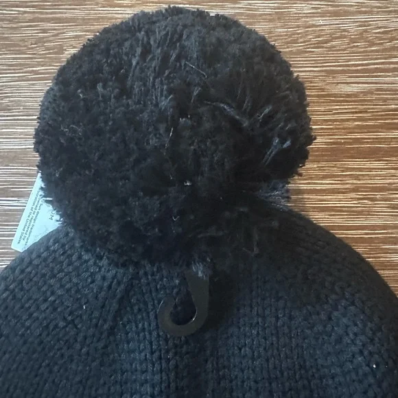 UGG Pom Pom Knit Beanie Hat Light Black Women’s NEW - Picture 3 of 5